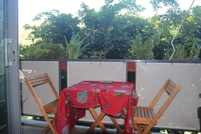 Image de T2 sécurisé à 2 pas du Barachois et du centre ville