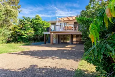 Image de Large Family Home on Lammermoor Beach