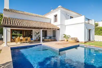 Image de Villa Bobad - 4bd Villa on Marbella's Golden Mile