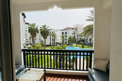 Image de Charme et confort au cœur de la marina