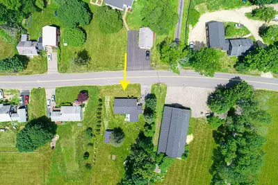 Image de Charming 3-bedroom ranch. Country location.