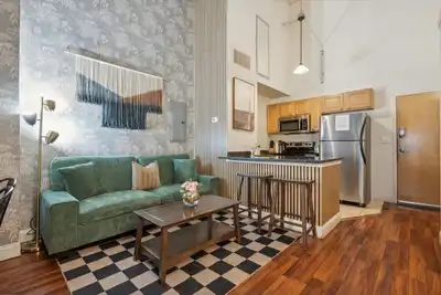 Image de Modern 2br/2ba with Fast Wifi, Gym, Garden, Target