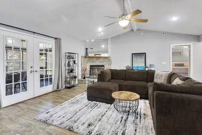 Image de Sweetwater · Sweetwater home in Heart of Mandarin