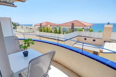 Apartment by the Sea by Hello Homes Sitges