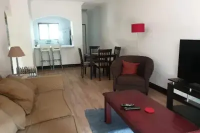 Sandton Gateway - 2 Bedroomed Furnished Apartment