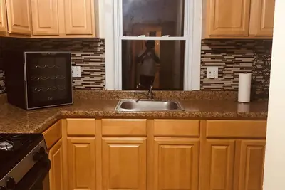 Image de Spacious 3bdrm 11\/2 bath Condo Newark Nj