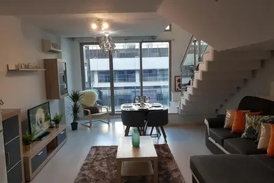 Image de Comfortable 3-bedroom Duplex with balcony in Sanchinarro