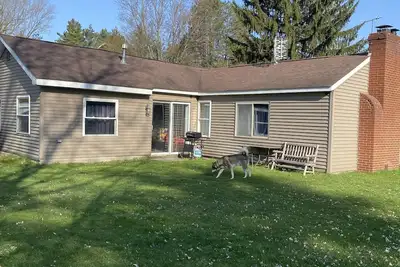 Image de Quaint and Quiet Private Cottage Close to the Beach