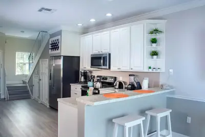 Image de Newly remodeled Town Home 7 in 2022, 1200 Sq ft, Next to SeaWorld