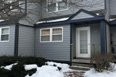 Image de Mount Snow Condo For Rent - 3 min to Mountain-on Moover Route! ! !
