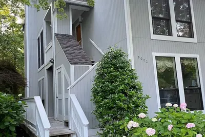 Image de 5 minutes to the beach! Family friendly Sea Colony beach condo