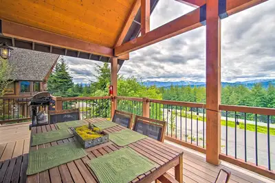 Image de Pool Access: Cle Elum Mtn-View Cabin w/ Game Room