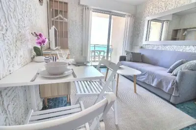 Image de Studio au pied de la plage