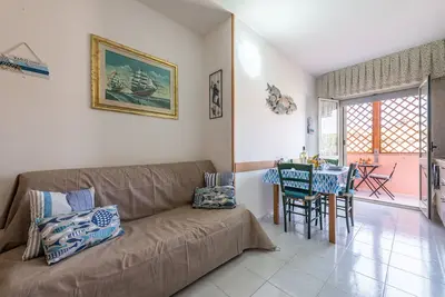 Image de Maison de vacances \"L'Acquario\" avec vue sur les montagnes, terrasse et climatisation.