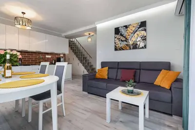 Image de Wczasowa 9b | A\/C | Two-Storey | Parking