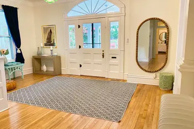 The Tazewell House  - Chesapeake Properties