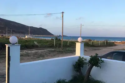 Image de une bellle maison ideal pour les familles pied dans l eau