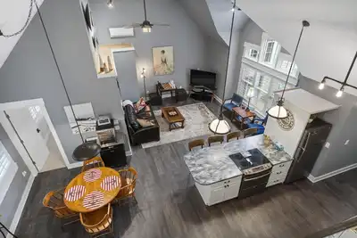 Image de Boyne City, Lake Charlevoix Condo with View of Harbor, Sleeps 11