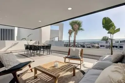 Image de Brand New Elegant 3 Bed Apartment @ Estepona Hills