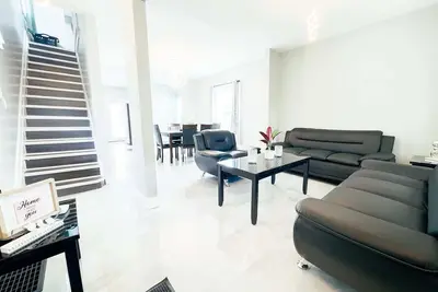 Image de 4br Niagara Getaway-Prime Location