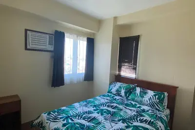Image de Spacious 3br mid-rise condo unit with balcony (City View)