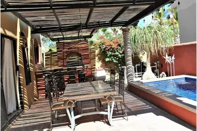 Image de Spacious, steps to the beach, Casa Isla Del Carmen