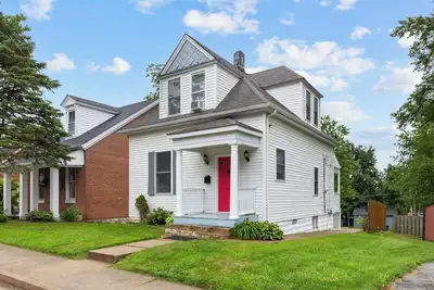 Image de St. Charles, Mo house with Private Patio