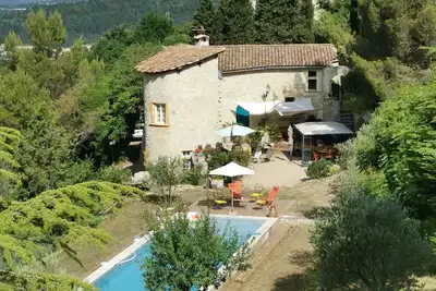 Image de Belle maison atypique dans la Drôme Provençale