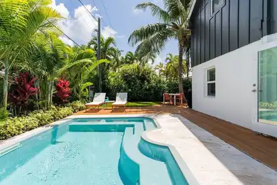 Image de Off The Hook - 3 Bedroom / 3 Bathroom W/ Pool & Parking