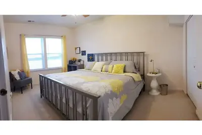Image de Relaxing 2 Bdrm Guest Suite w/ Kit. & Pvt. Entry