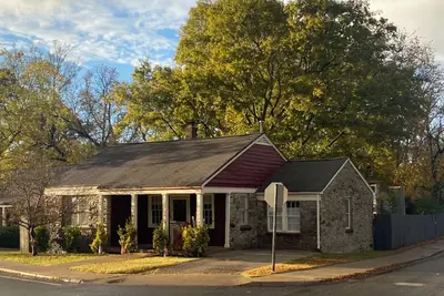 Image de Franklin Historic Cottage on Old Womack Distillery