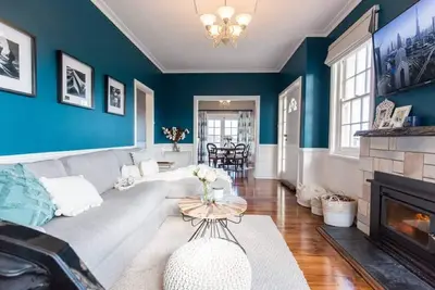 Image de Byrne House – Well-Equipped 3br Family Stay w/ Wi-Fi & Parking | Close to Mount Gambier Attractions