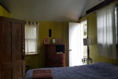Image de Classic Montauk Beach Cottage, Quick Walk to Beach and Town