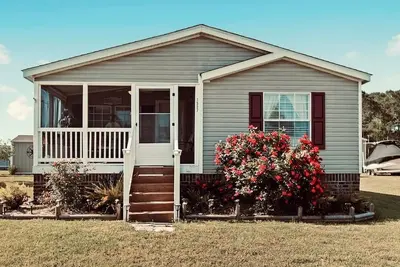 Image de ★ Cozy House 5 min away to Holden Beach ★