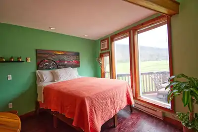 Image de Unique Outdoorman's Dream! 25 Minutes to Chattanooga! Full Kitchen! Unique Stay