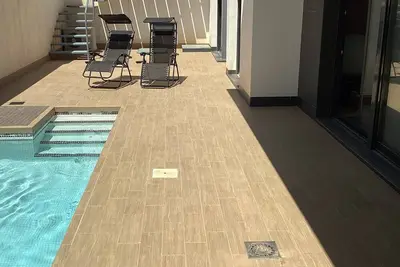Image de HouseSleeps6-Pool-Beach-Garden-Solarium-PetOK