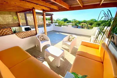 Image de Modern Condo with a Rooftop Patio