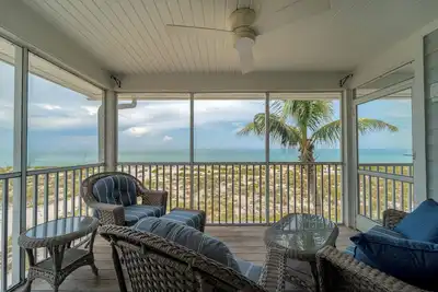 Image de 3 Bedroom villa with panoramic Gulf view and sleeps 8, C1824a*