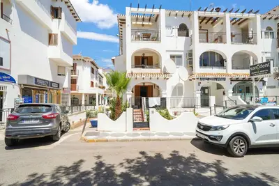 Image de Maison de vacances douillette Ă Villamartin avec jardin