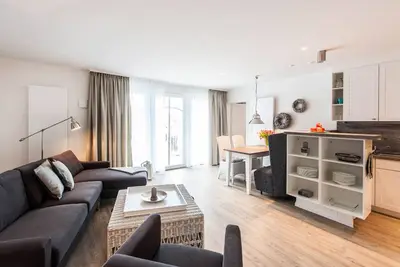 Image de Weisse Villa - Apartment für bis zu 4 Personen am Hafen von Büsum