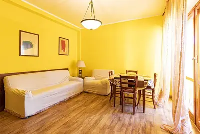 Image de Liliana three-room apartment, in Marina di Campo, recently renovated, in a quiet area, with a small