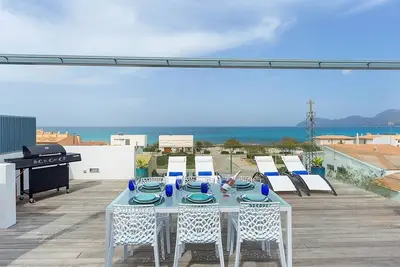 Image de Maison de vacances 'Modern Panoramic Sea View House' avec vue sur la mer, Wi-Fi et climatisation