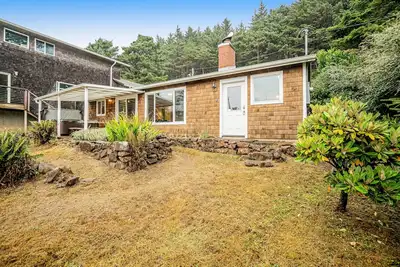 Image de Vue sur l'océan maison perch���e sur la très belle plage rustique!