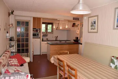 Image de 20m du centre station, 1er étage, balcon, télévision, casier à ski, 68m², Pralognan-la-Vanoise