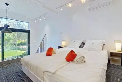 Image de Loft  en bord de mer, vue sur le golfe, calme  à  Olmeto-Plage. Pet Friendly