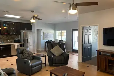 Image de Cozy, Quiet, Beautiful Casita - Heated Pool\/Hot Tub and Mini Golf