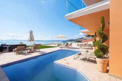 Image de Villa Poseidon Seaside by Villa Plus