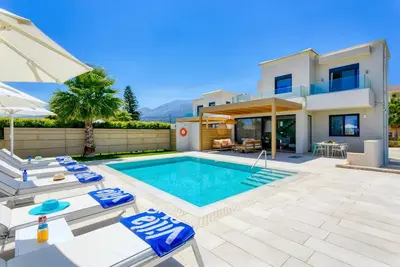 Image de Villa Mariba White by Villa Plus
