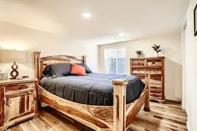 Image de Sloans Lake Getaway Near Broncos & Downtown Denver