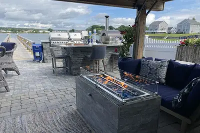 Image de Waterfront Home With A Boat Dock, & private chef Available